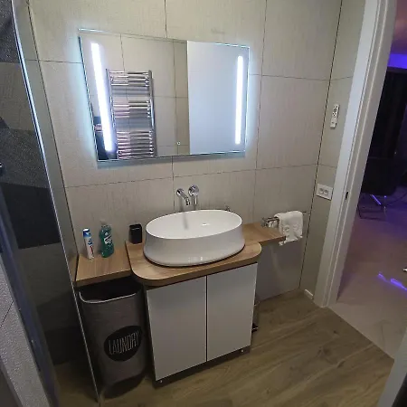 Rb 3 Lux Smart House Apartman Szabadka