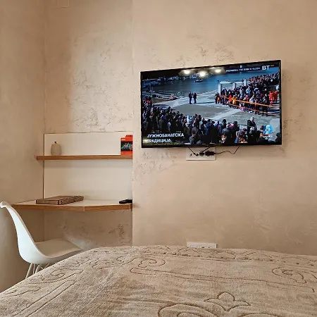 Rb 3 Lux Smart House *