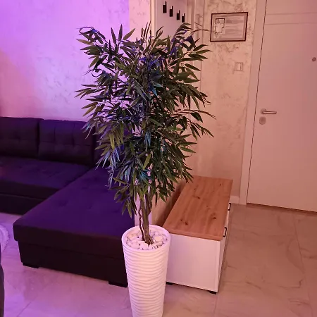 Rb 3 Lux Smart House