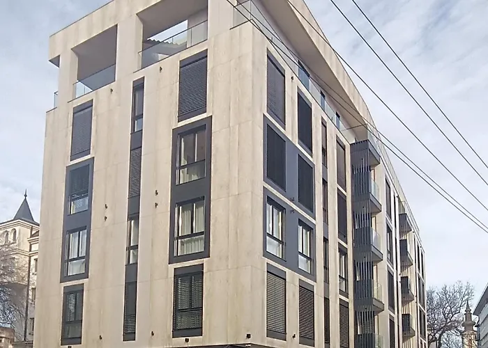 Rb 3 Lux Smart House * Subotica